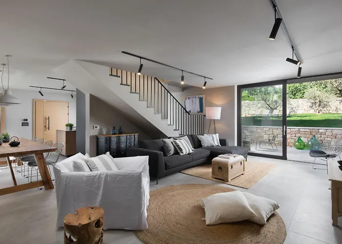 Melon By Interhome Porec