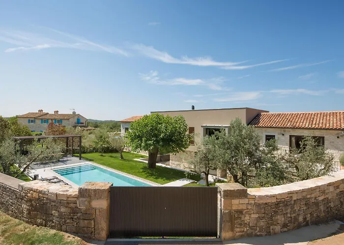 Melon By Interhome * Porec