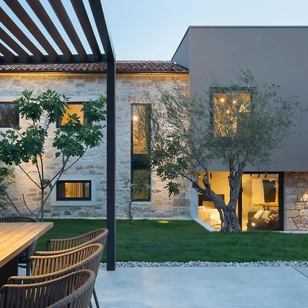 Melon By Interhome * Porec